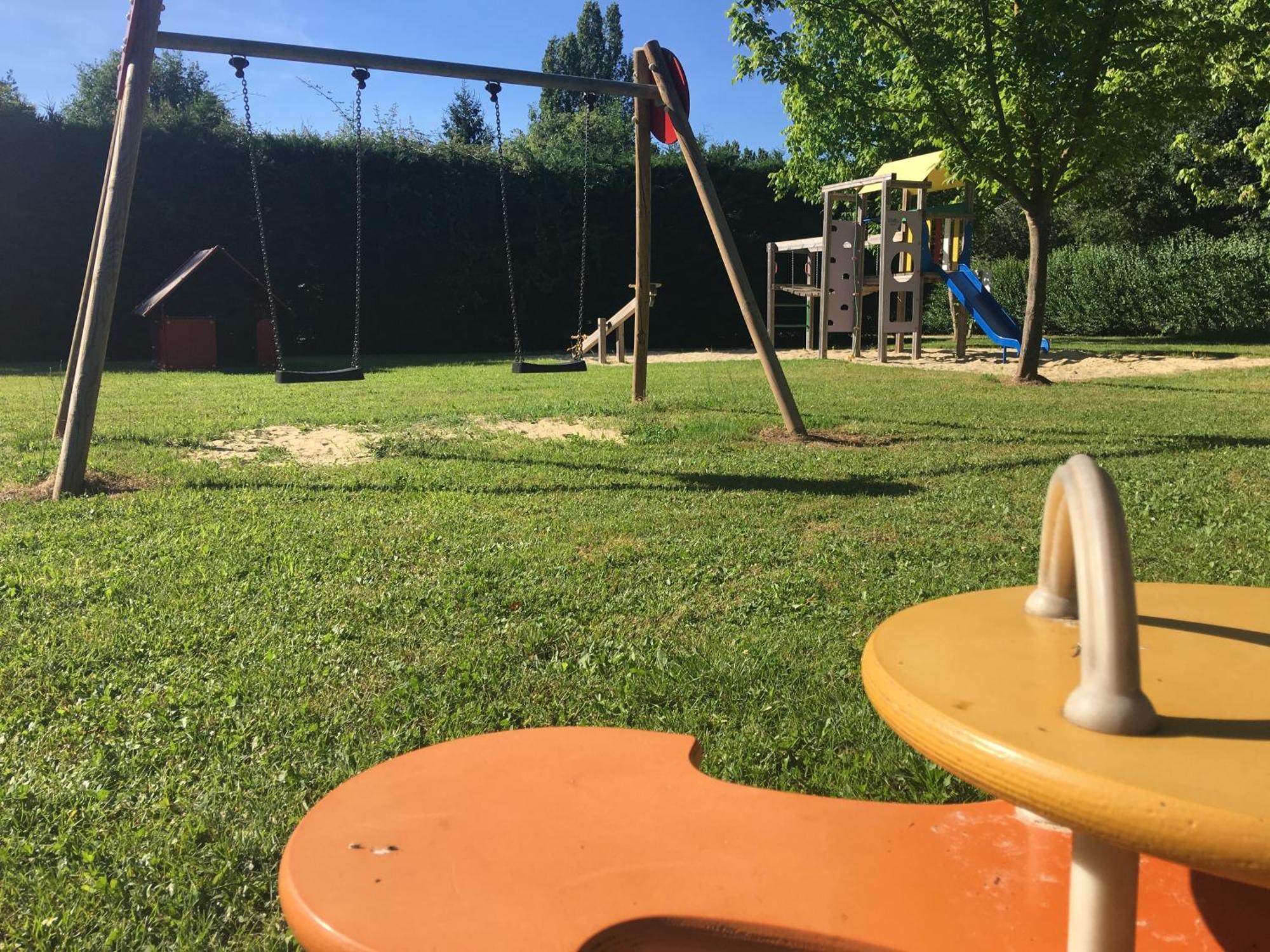 Camping La Ferme De Perdigat Limeuil Dış mekan fotoğraf