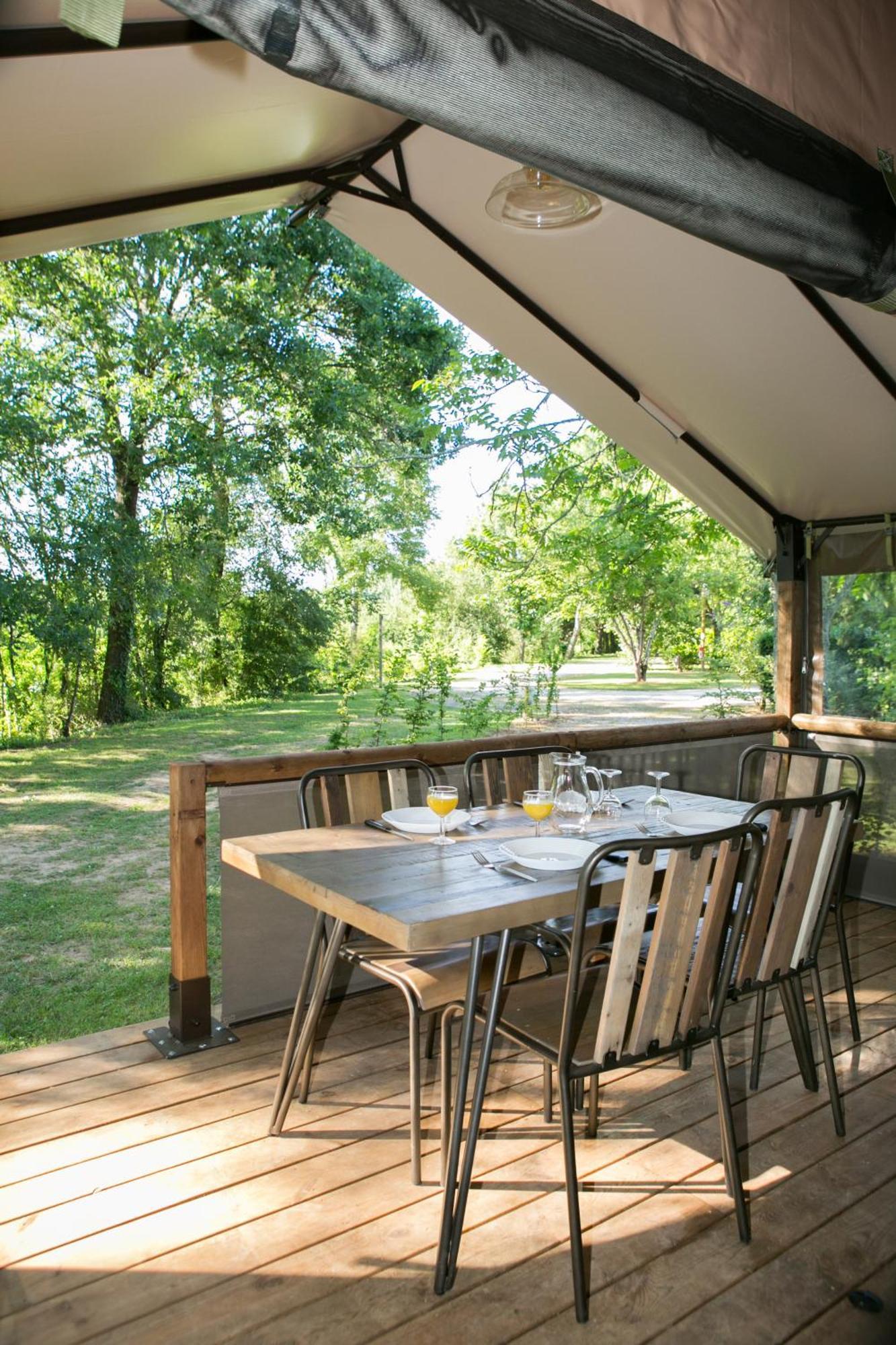 Camping La Ferme De Perdigat Limeuil Dış mekan fotoğraf
